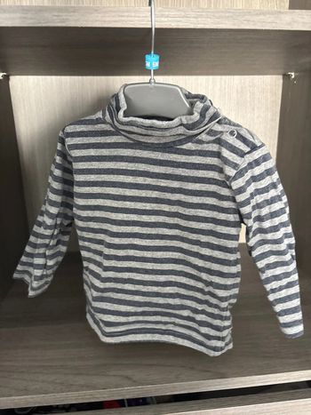 T shirt col roulé