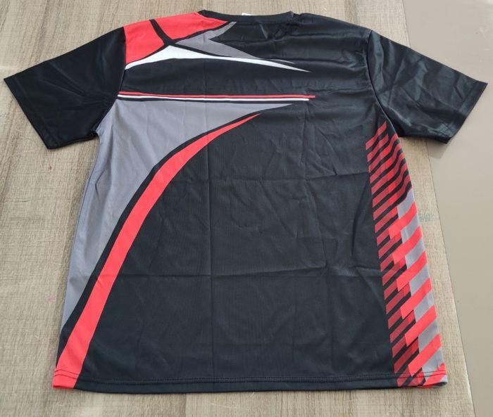 T-shirt manches courtes taille L couleur noir et rouge pour homme - photo numéro 5