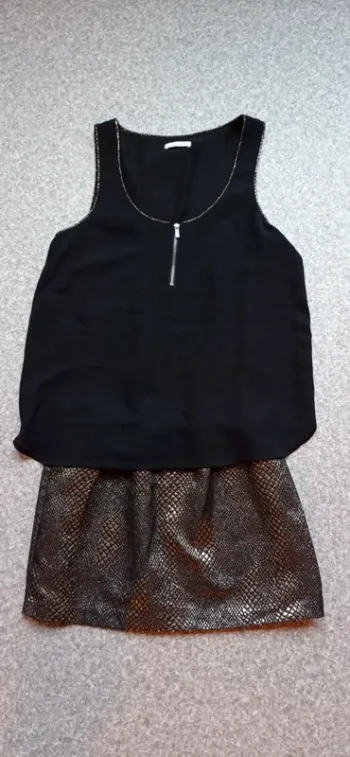 Promod robe noire et dorée