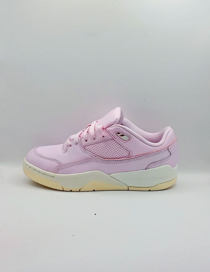 Jordan fligth neuves taille 38