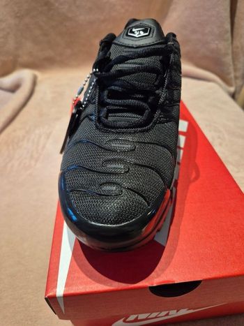 Tn full black taille 40