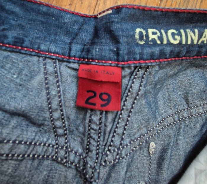 Jean femme Marithé François Girbaud bleu taille 29 (FR 40)  coupe droite surpiqûres blanches - photo numéro 4