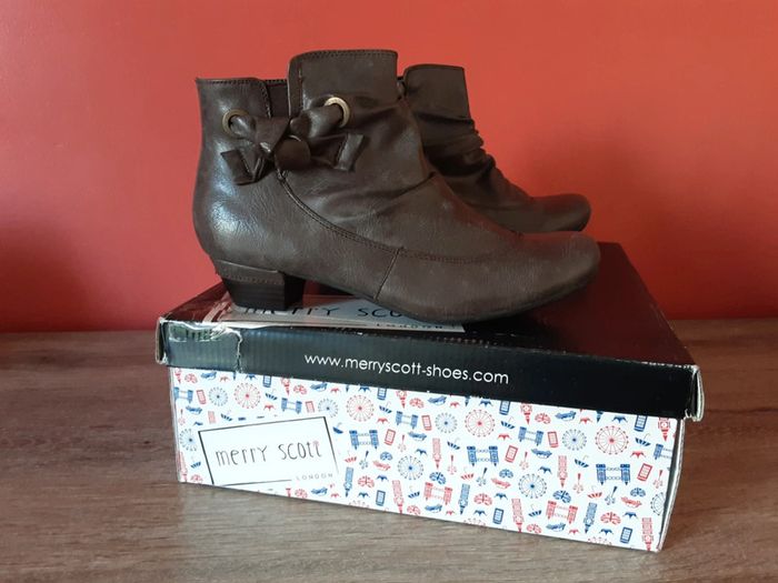 Bottines confort NEUVES - photo numéro 4