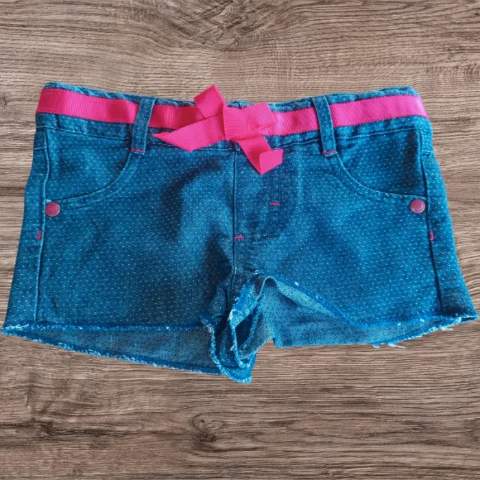 Short 3 ans