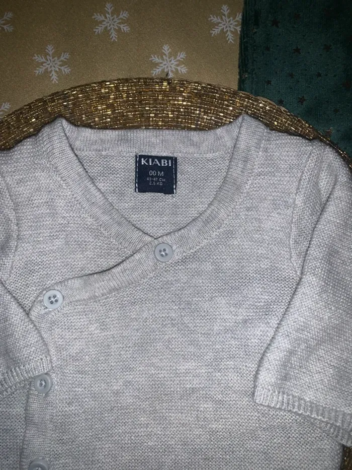 Brassière 0 mois grise kiabi naissance neuve - photo numéro 3