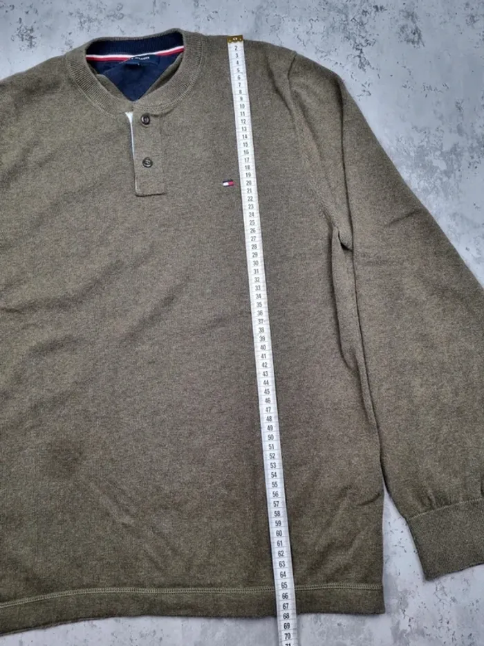 Pull 1/4 boutonné kaki Tommy Hilfiger – Taille M Homme (mesures en photos) - photo numéro 5