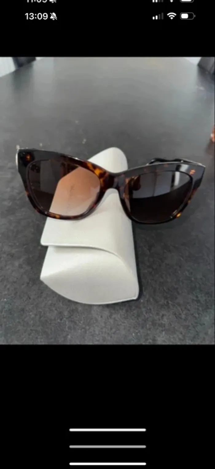 Lunettes de soleil michael kors xs - photo numéro 5