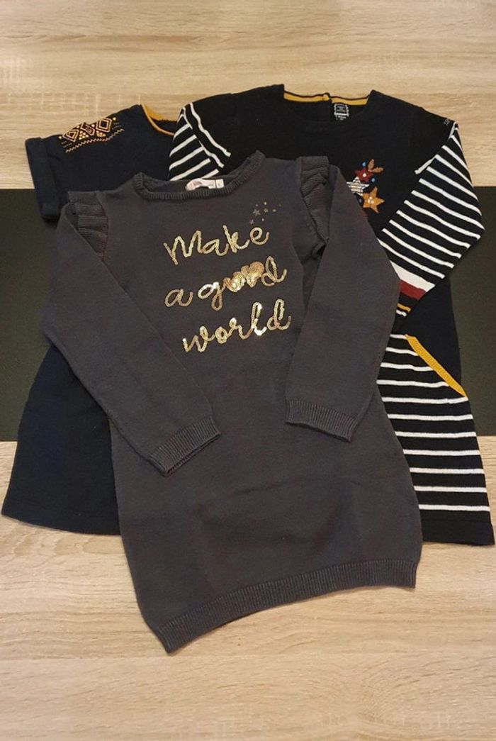 Lot de 3 robes 4 ans