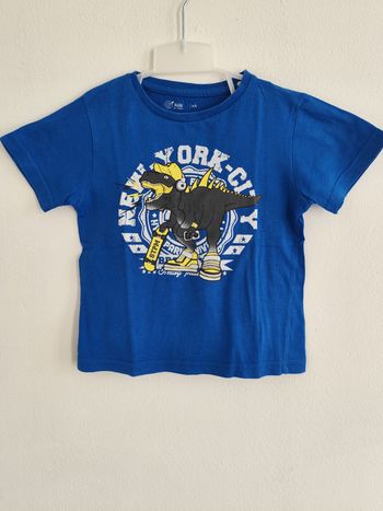 T-shirt garçon 4 ans Gémo coton / très bon état / confortable et pratique