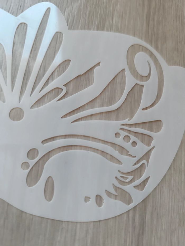 Masque pochoir enfant - photo numéro 3