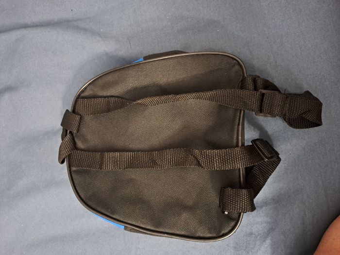Petit sac à dos Cars NEUF - photo numéro 2