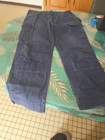 Pantalon bleu de travail