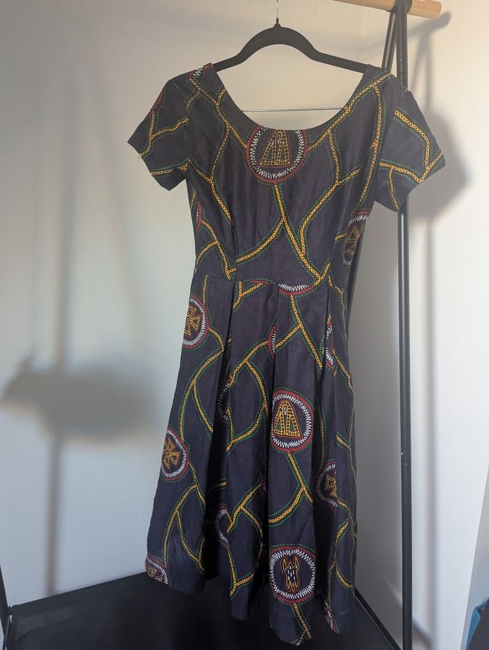 Jolie robe habillée en Wax faite main