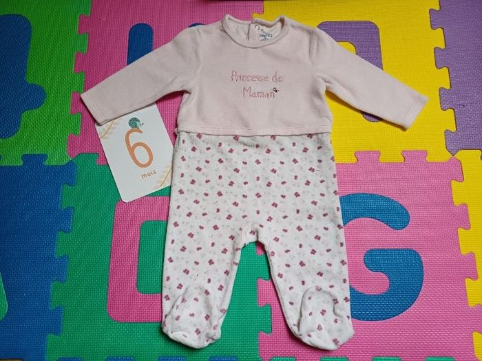 Pyjama mes petits cailloux 6 mois