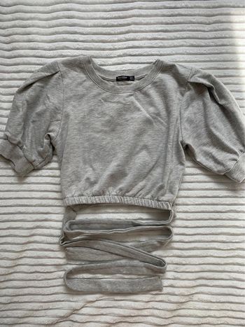 Haut à lacets Bershka