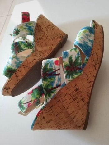 Compensé multicolore taille 40 très bon état