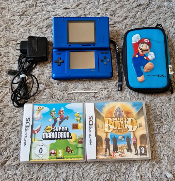 Lot Console Nintendo DS Tank Bleue + 2 Jeux - photo numéro 2