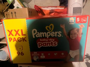 Couche Pampers tT 5 pants maxi