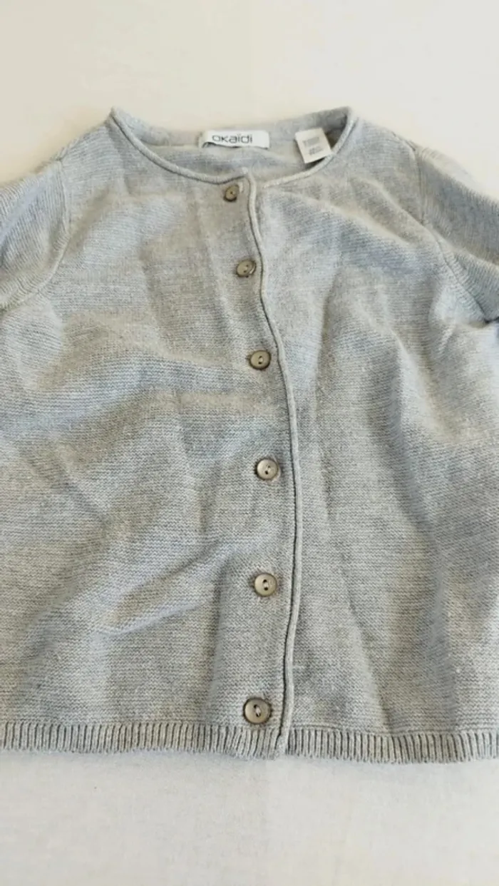 Lot 2 gilets - Okaïdi - 2 ans - photo numéro 2