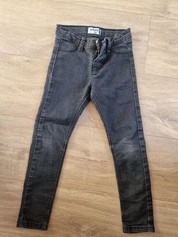 Jeans noir skinny 5 ans