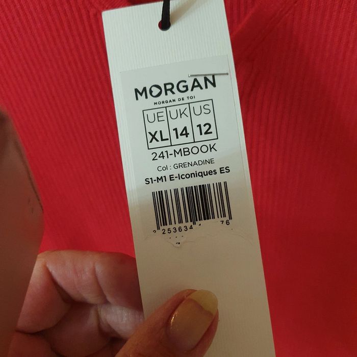 Magnifique haut femme Couleur framboise grenadine Taille XL Morgan - photo numéro 5