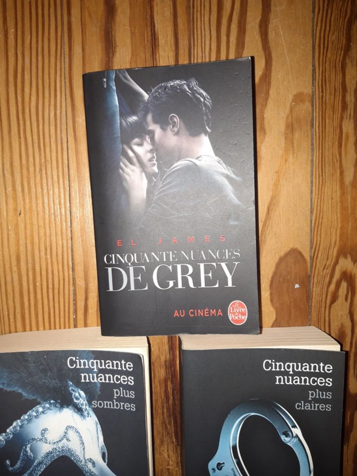 Romans Trilogie 50 nuances de Grey - photo numéro 2
