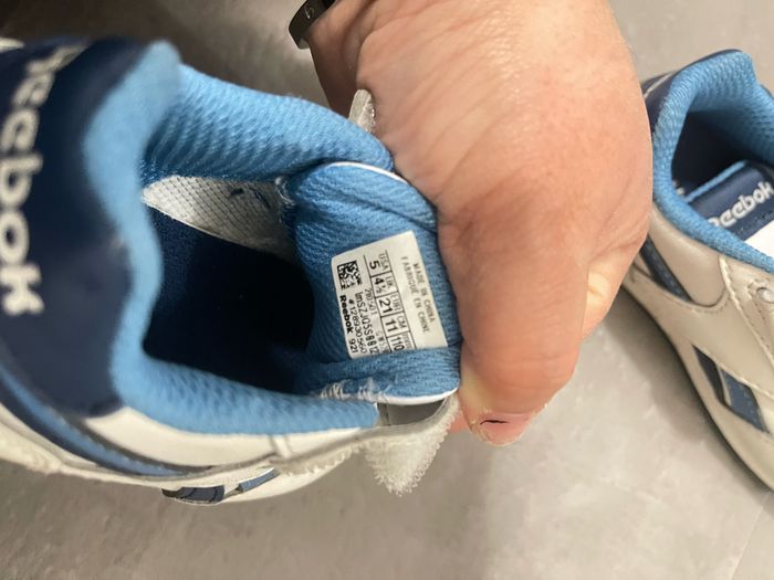 Basket reebok taille 21 - photo numéro 4