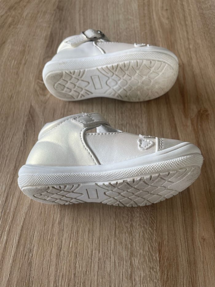 Chaussures - photo numéro 4