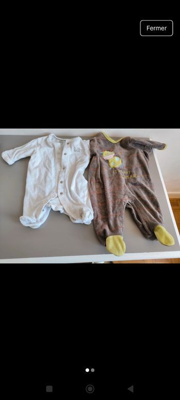 12 pyjamas taille 1 mois