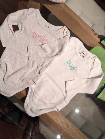 Lot 2 body rigole sourie chiné et blanc mixte 12 mois a 18 mois