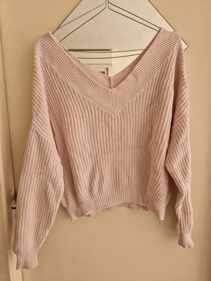 Pull rose côtelé col v taille M - photo numéro 3