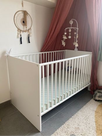 Lit à barreaux blanc 70X140 + matelas DOOLIT + accessoires