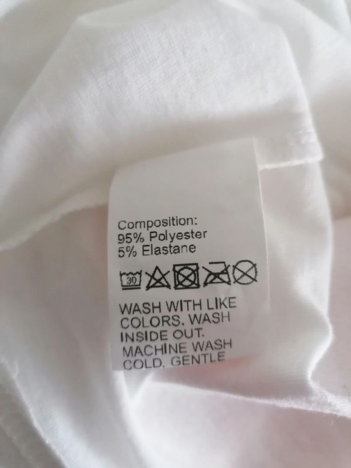 Top court Neuf Romwe M Eur38 (mesure en photos - photo numéro 5