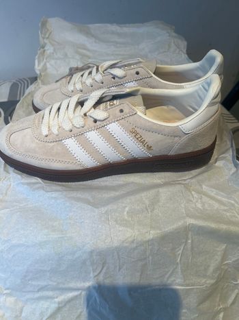 Adidas Spezial