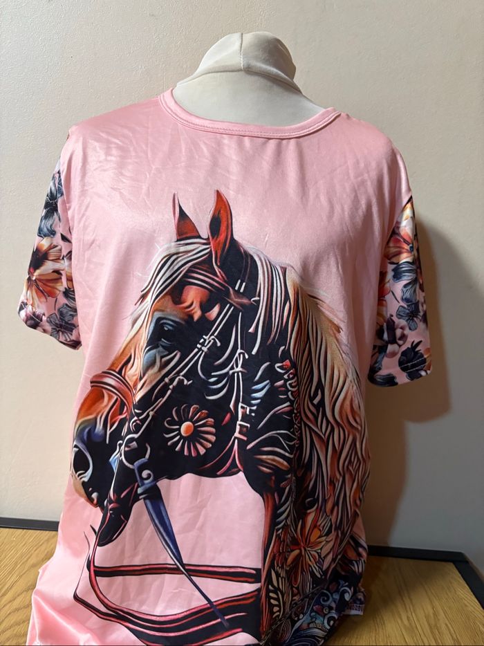 T-shirt fille taille 150 - photo numéro 2