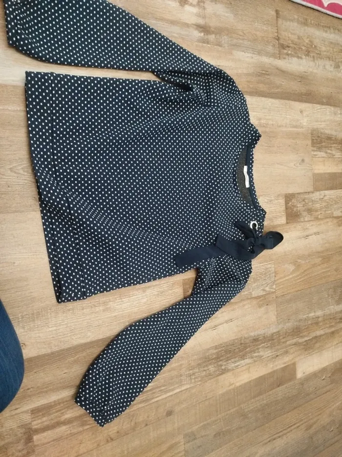 Pull camaïeu a pois blanc taille s