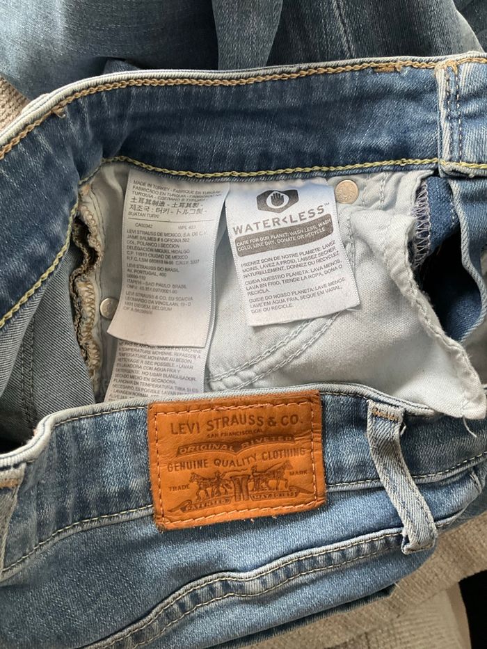 Jean Levis, Skinny, 711 - photo numéro 4