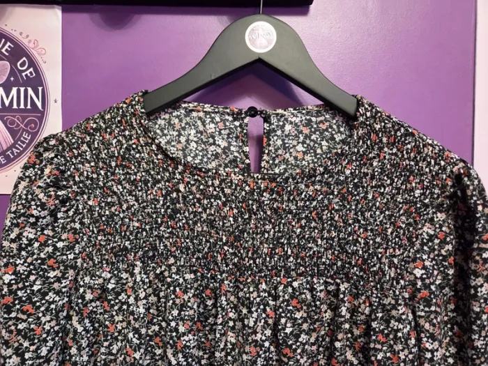 Blouse manches longues fleurie T42 - photo numéro 2