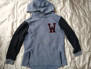 Sweat à capuche manches longues gris et noire Orchestra 12 ans