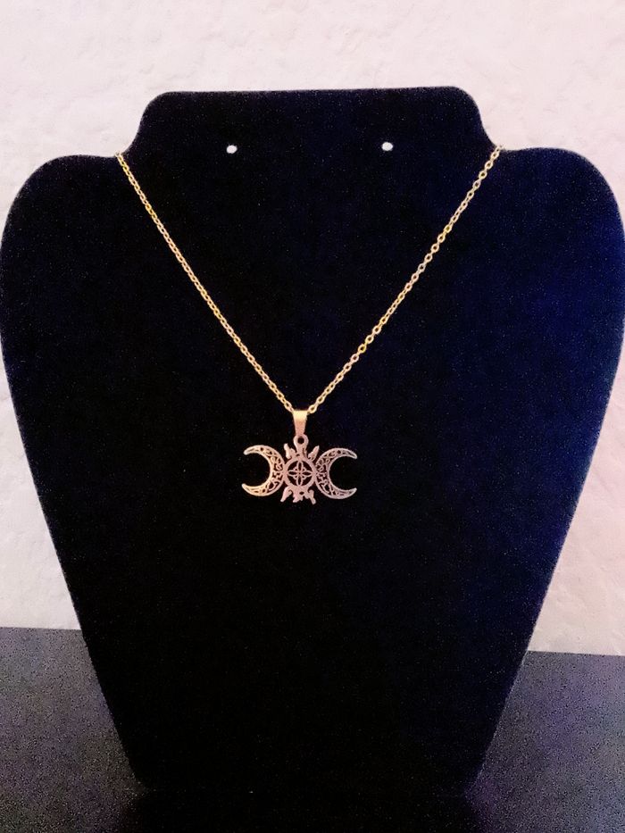 Chaîne + pendentif celtique - photo numéro 3