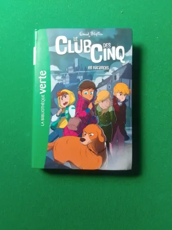 Livre le club des cinq