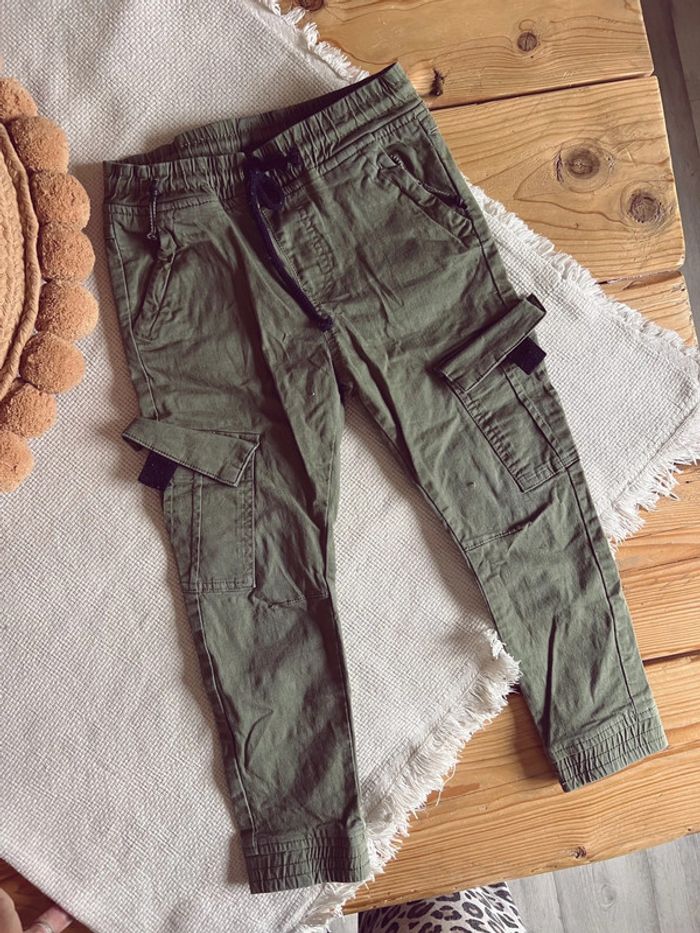 Pantalon cargo à poche kaki du pareil au même dpam 5 ans 110