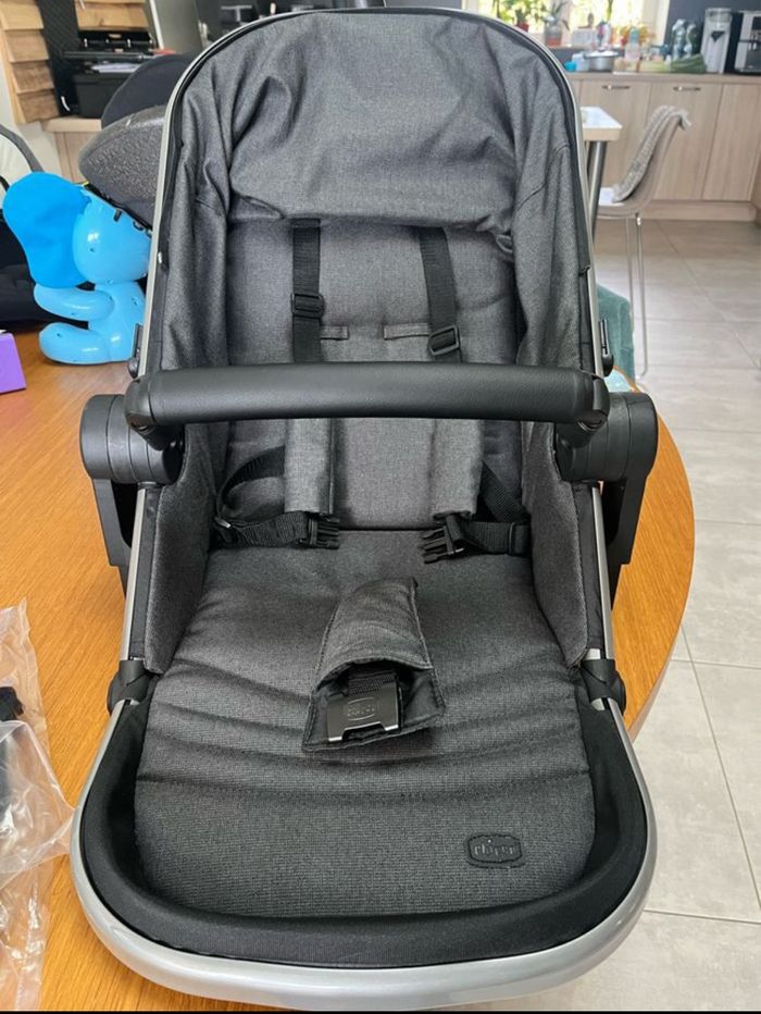 Poussette chicco best friend confort i size pirate black - photo numéro 2