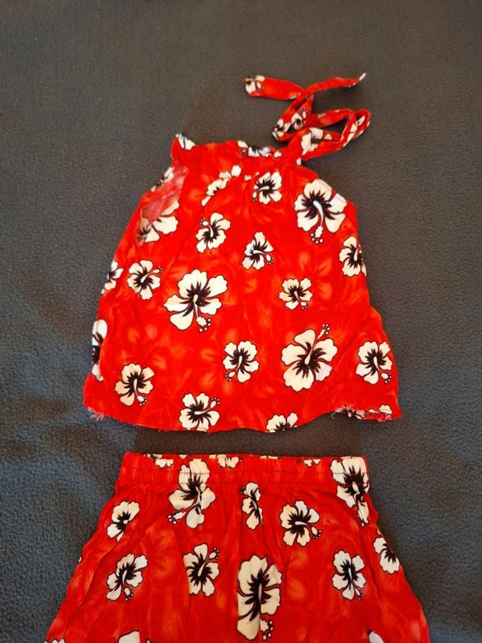 Petit ensemble bébé - photo numéro 2