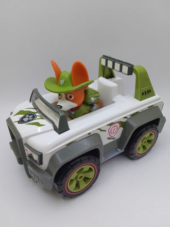 Tracker