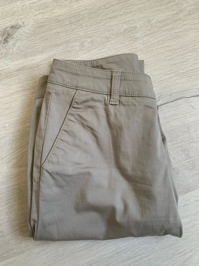 Pantalon beige/kaki Hugo boss - taille 36 en parfait état - photo numéro 6