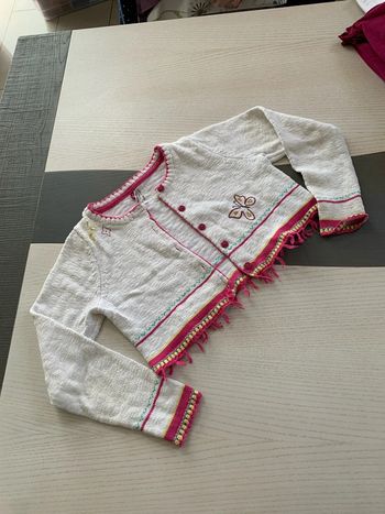 Gilet boléro papillons 8 ans Orchestra