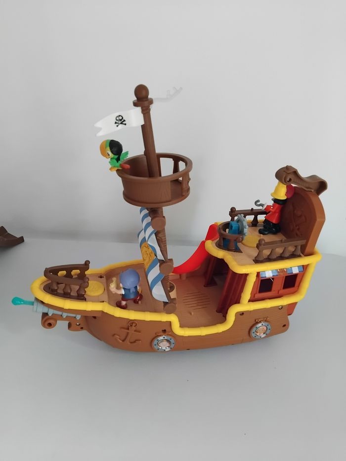 BATEAU PIRATE JACK et ILE JAKE - photo numéro 5