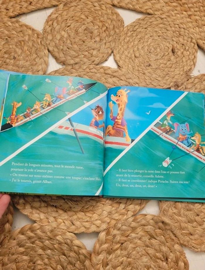 Livre Hachette Jeunesse Aviron - photo numéro 2