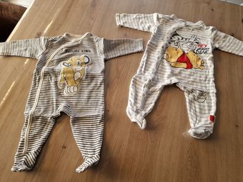 2 pyjamas 3/6 mois